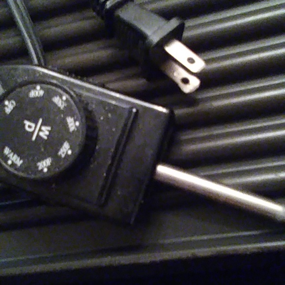 Wolfgang Puck Reversible Grill - Picture 6 of 11